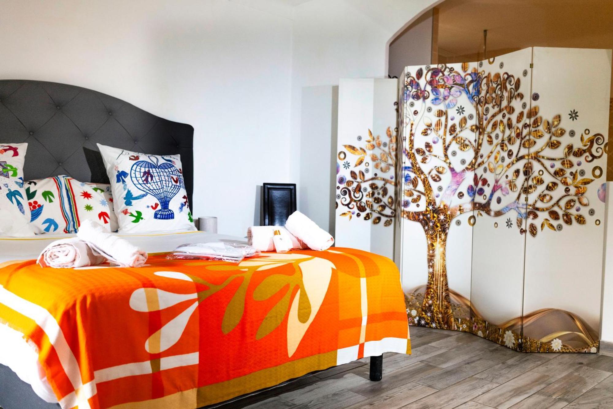 La Romana Luxe Et Serenite Au Coeur De Saint-Tropez Suites Spacieuses Avec Jardin Enchanteur Eksteriør billede